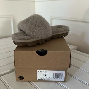 Ugg Cozette  slippers - NEW Never worn - oyster color